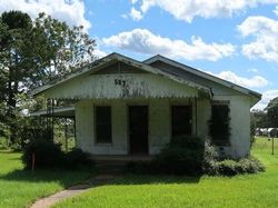 Bank Foreclosures in SUMRALL, MS