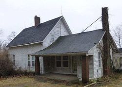 Bank Foreclosures in ROSEDALE, IN