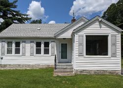 Bank Foreclosures in GODFREY, IL