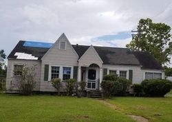 Bank Foreclosures in DEQUINCY, LA