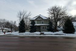 Bank Foreclosures in MITCHELL, SD