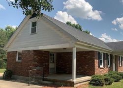 Bank Foreclosures in LORETTO, KY