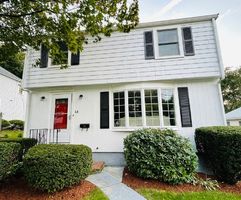 Bank Foreclosures in SOUTH WEYMOUTH, MA