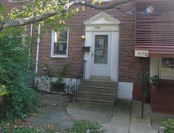 Bank Foreclosures in UPPER DARBY, PA