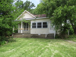 Bank Foreclosures in WINSLOW, IN