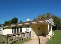 Bank Foreclosures in DOVER, DE