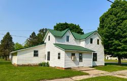 Bank Foreclosures in LE ROY, MN