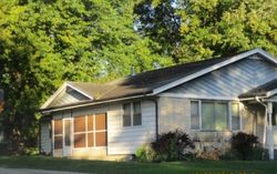 Bank Foreclosures in SIOUX CENTER, IA