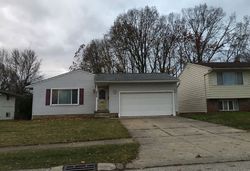 Bank Foreclosures in MAPLE HEIGHTS, OH