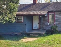 Bank Foreclosures in AMHERST, VA