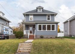 Bank Foreclosures in AUDUBON, NJ