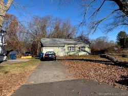 Bank Foreclosures in WINDHAM, CT