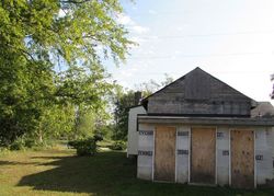 Bank Foreclosures in MIDDLE RIVER, MD