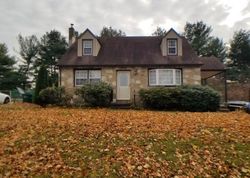 Bank Foreclosures in HUNTINGDON VALLEY, PA