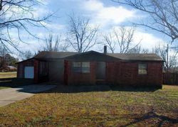 Bank Foreclosures in MALDEN, MO