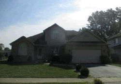 Bank Foreclosures in UNIVERSITY PARK, IL