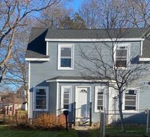 Bank Foreclosures in FRANKLIN, MA