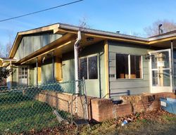 Bank Foreclosures in FRONT ROYAL, VA