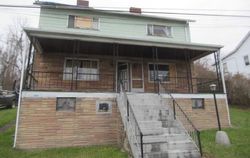 Bank Foreclosures in NEW SALEM, PA