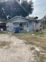 Bank Foreclosures in FALFURRIAS, TX