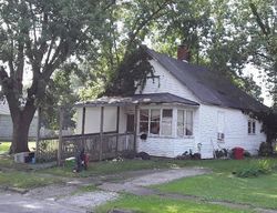 Bank Foreclosures in HILLSBORO, IL