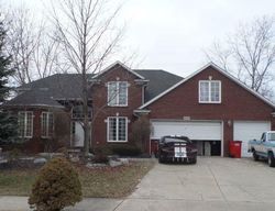 Bank Foreclosures in MACOMB, MI