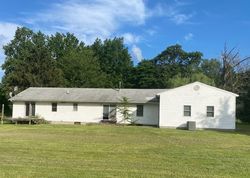 Bank Foreclosures in CENTREVILLE, MD