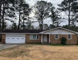 Bank Foreclosures in NEW BERN, NC