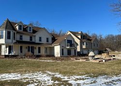 Bank Foreclosures in NEW OXFORD, PA