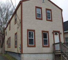 Bank Foreclosures in TAUNTON, MA