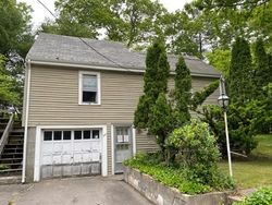 Bank Foreclosures in HANSON, MA