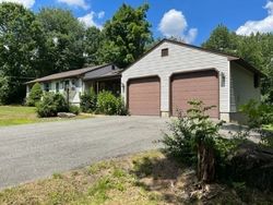 Bank Foreclosures in LEICESTER, MA