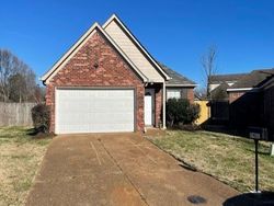 Bank Foreclosures in MILLINGTON, TN