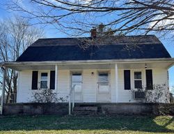 Bank Foreclosures in GREENSBURG, KY