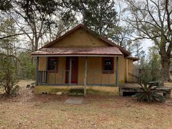 Bank Foreclosures in VERNON, FL