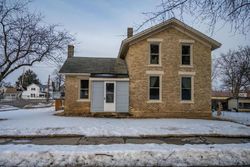 Bank Foreclosures in MAUSTON, WI