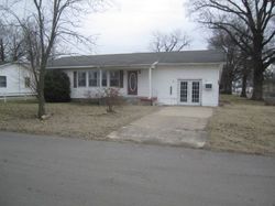 Bank Foreclosures in EAST PRAIRIE, MO