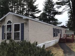 Bank Foreclosures in DAYVILLE, CT