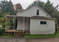 Bank Foreclosures in BARBERTON, OH