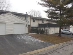 Bank Foreclosures in BOLINGBROOK, IL