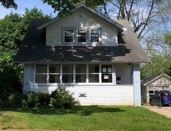 Bank Foreclosures in WAUKESHA, WI