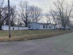 Bank Foreclosures in BLUFFTON, IN