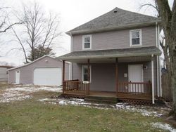 Bank Foreclosures in ROSSVILLE, IL