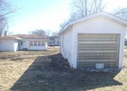 Bank Foreclosures in MOUNT OLIVE, IL