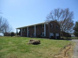 Bank Foreclosures in BRISTOL, VA