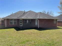 Bank Foreclosures in NOBLE, OK