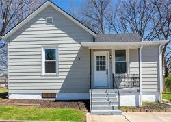 Bank Foreclosures in SAINTE GENEVIEVE, MO