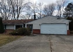 Bank Foreclosures in WEST BLOOMFIELD, MI