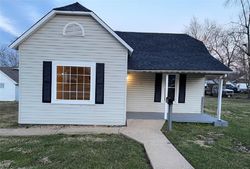 Bank Foreclosures in PARK HILLS, MO