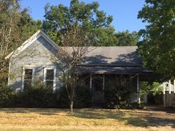 Bank Foreclosures in WEST POINT, MS